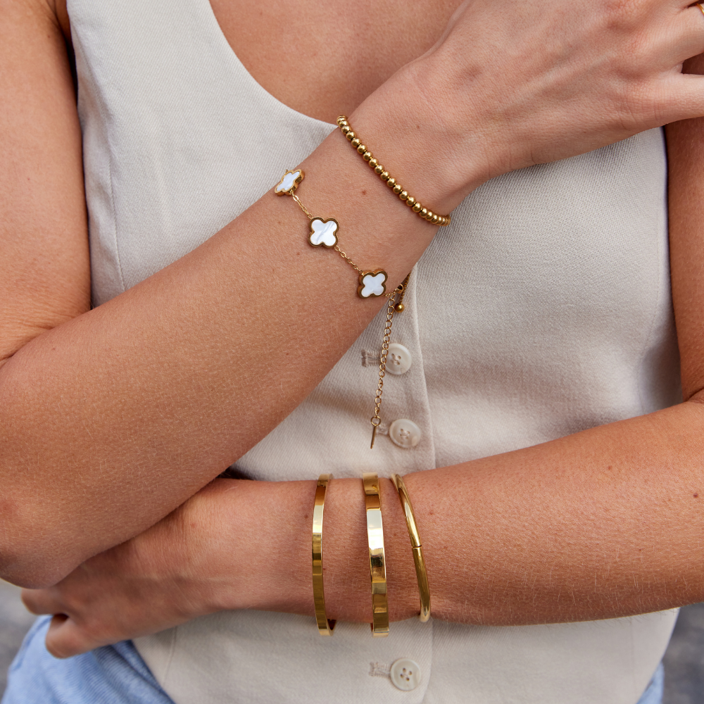 SVEA | Blomformad Armband