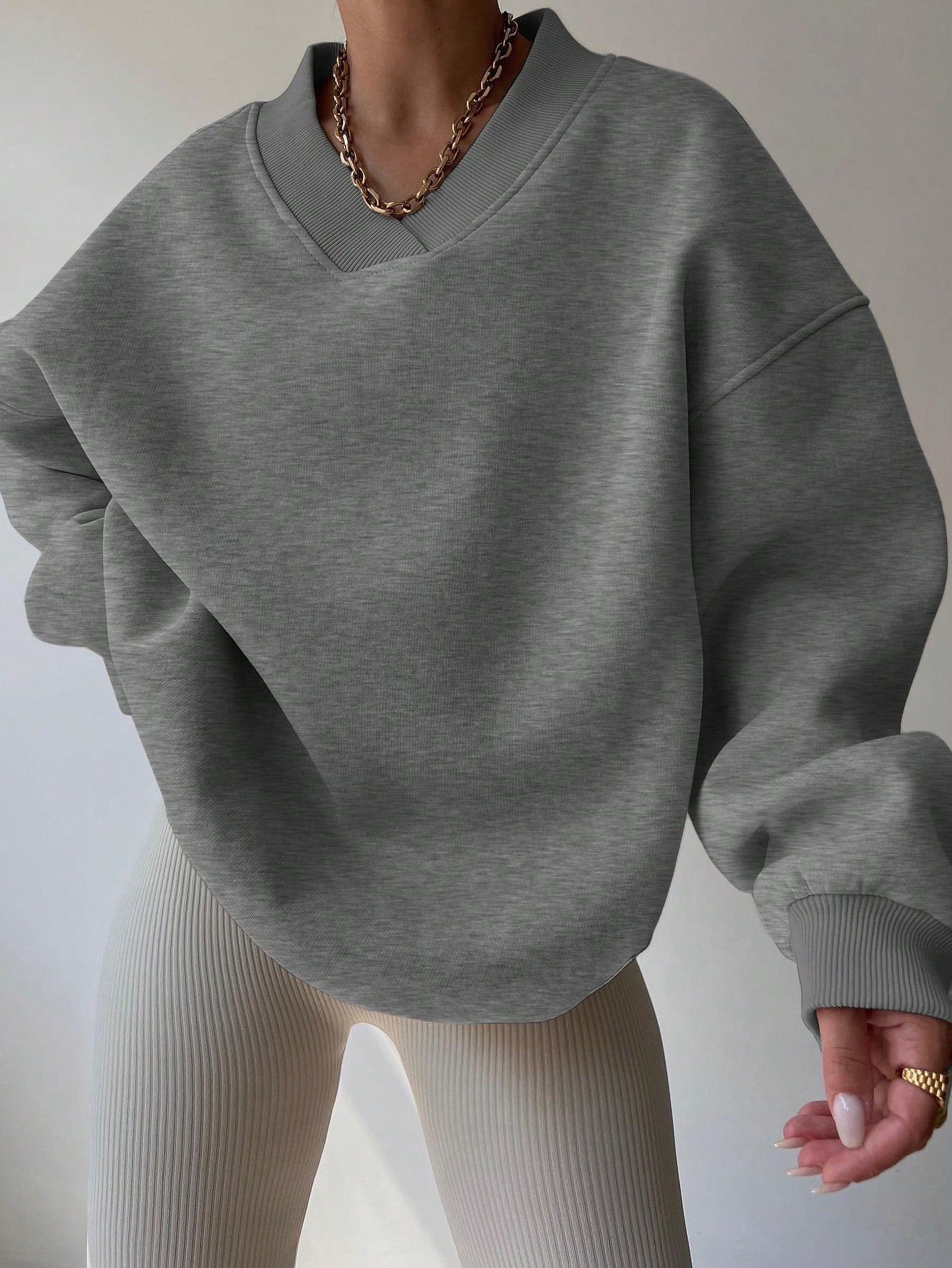 Fallskulders sweatshirt