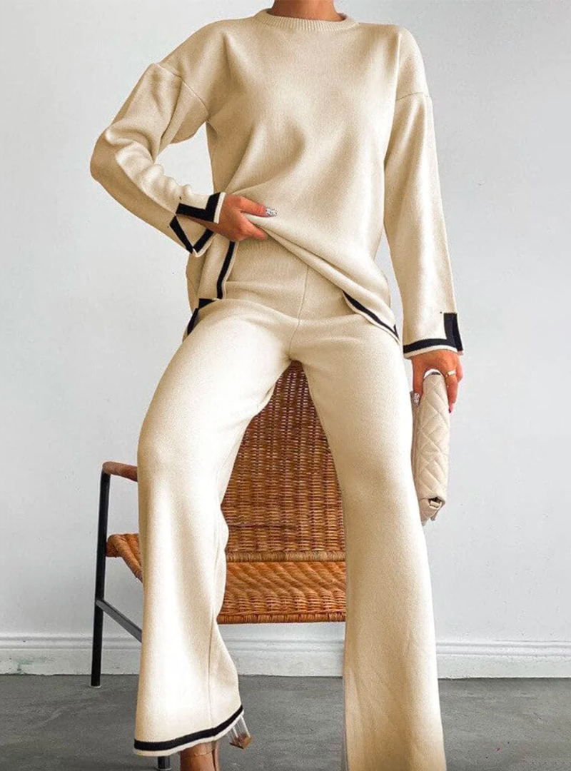 Elegant knitted lounge set