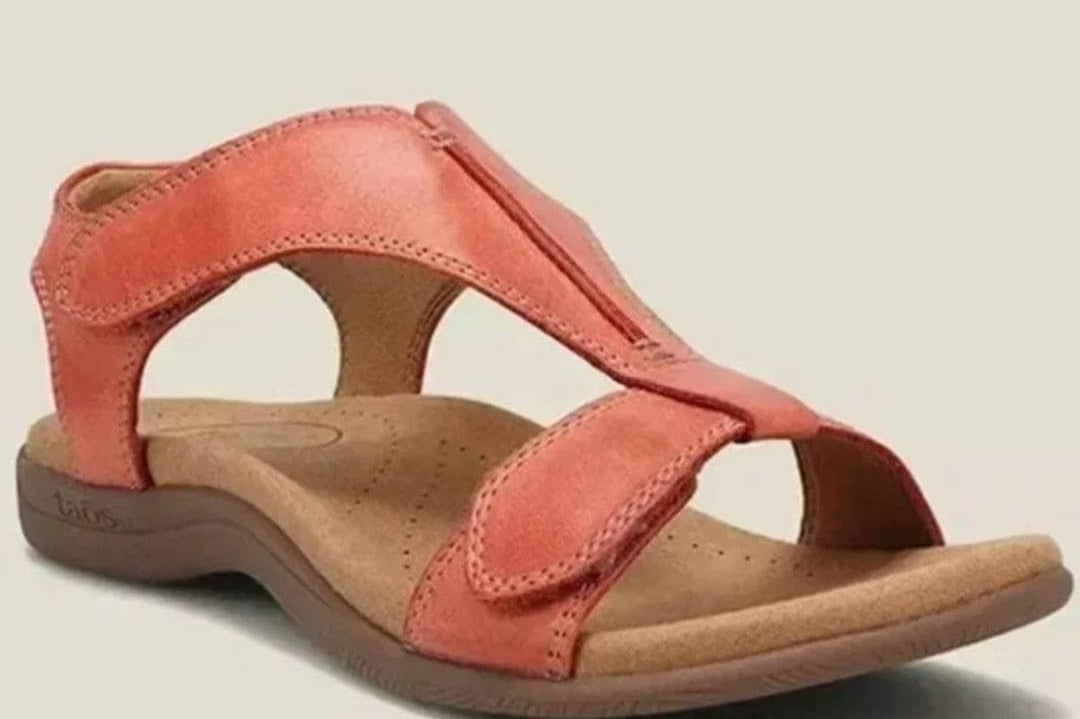 Ortopediske sandaler med kilehæl