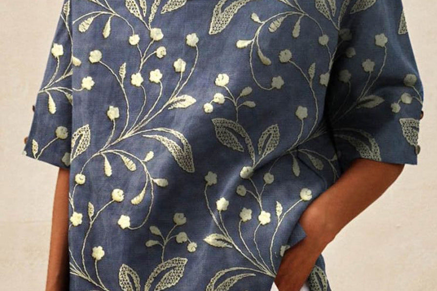 Andrea | Elegant topp med V-hals