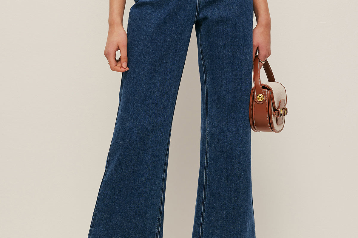Høyt liv med lommedetaljer og vide benjeans – Denim 0