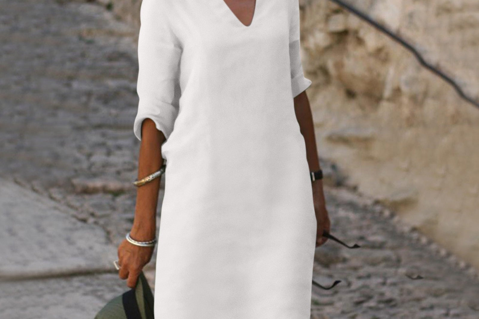 Evelyn Dress | Kjole med kvart erme og V-hals