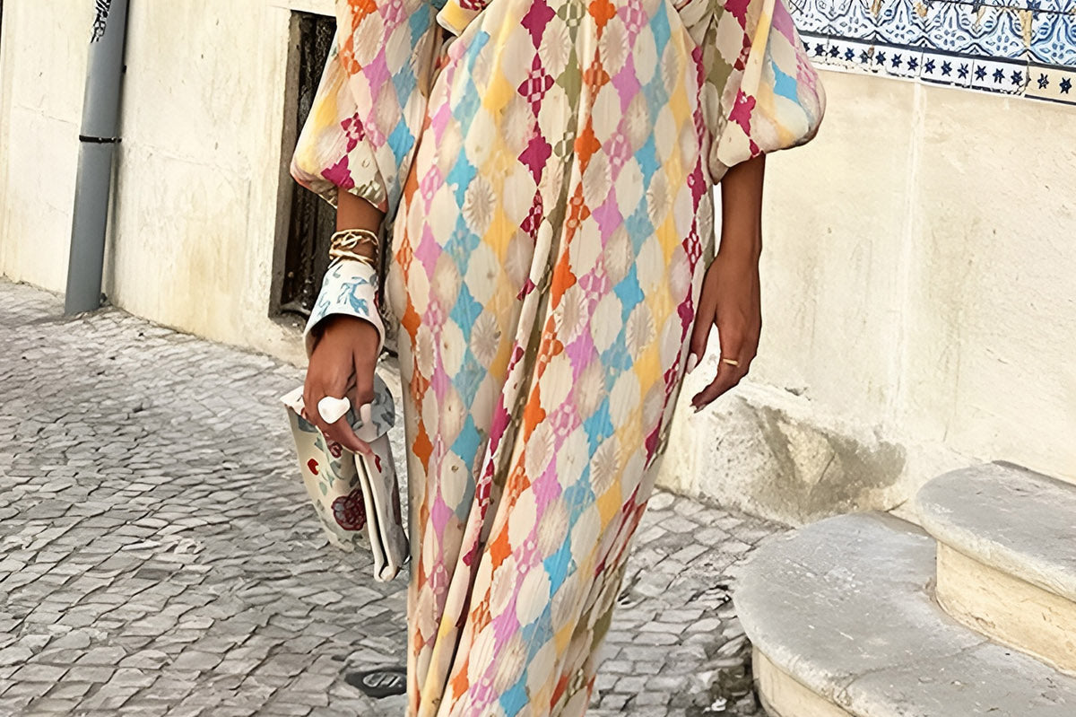 Vendbar V-hals Maxi Kjole i Jacquard Print – Langermet Design 0