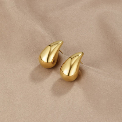 SVEA | Ame Gold Droppformade Örhängen