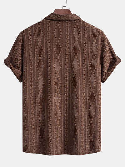 Sten™ | Kubansk skjorta i geometriskt jacquardmönster med håldetaljer & raka byxor med rynkad textur